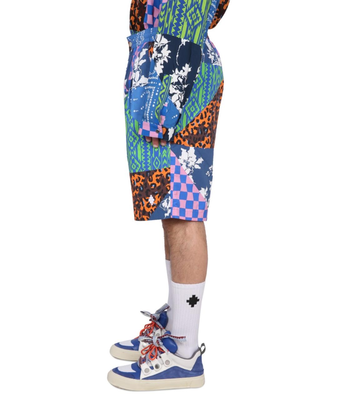 MARCELO BURLON Синие полиамидовые шорты, фото 3