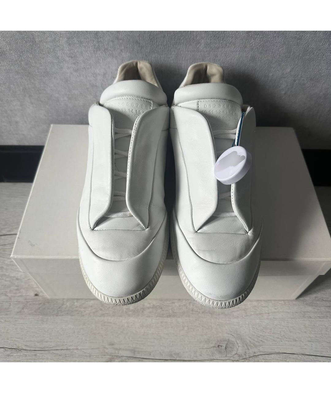 MAISON MARGIELA Белые кожаные низкие кроссовки / кеды, фото 2