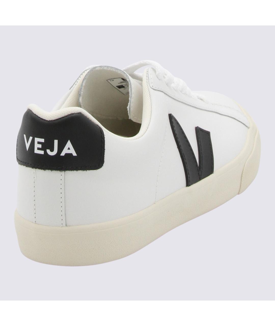 VEJA Белые кожаные низкие кроссовки / кеды, фото 2