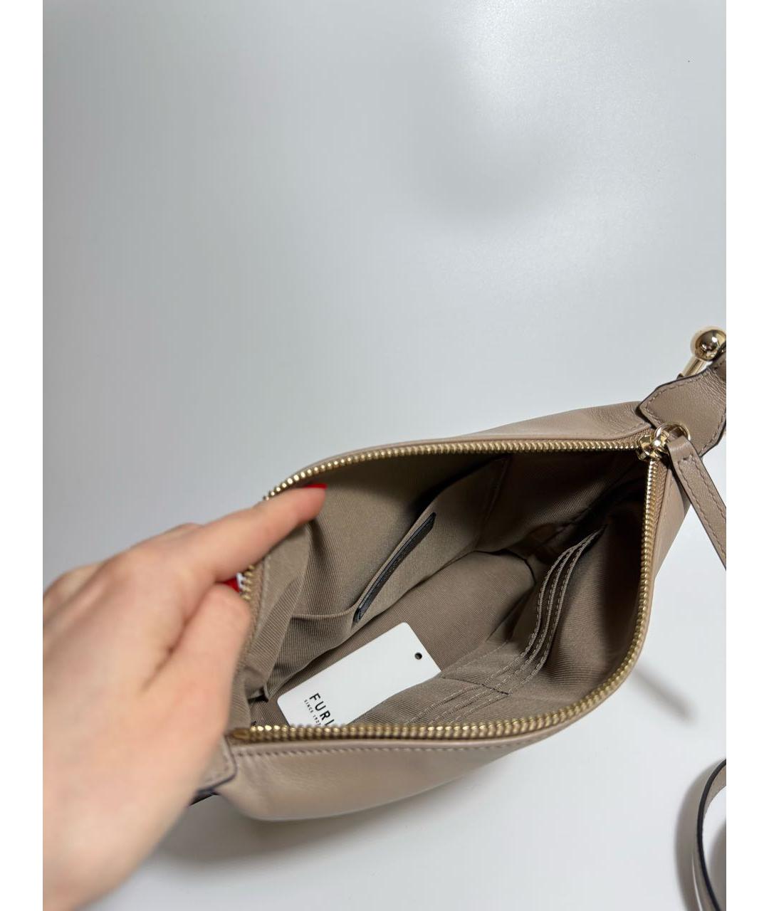 FURLA Бежевая кожаная сумка через плечо, фото 4