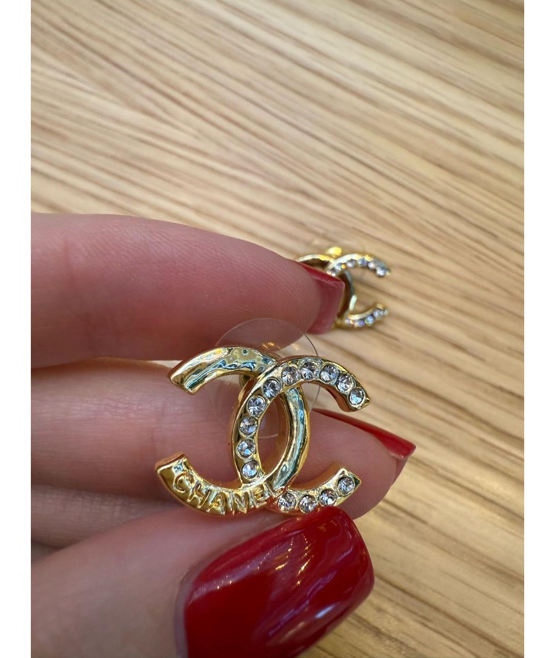 CHANEL Золотые металлические серьги, фото 3