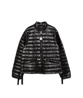 MONCLER Пуховик