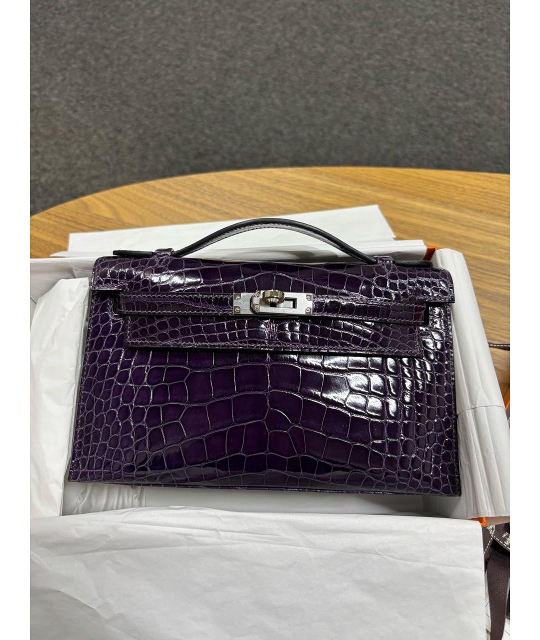 HERMES Фиолетовая сумка с короткими ручками из экзотической кожи, фото 4