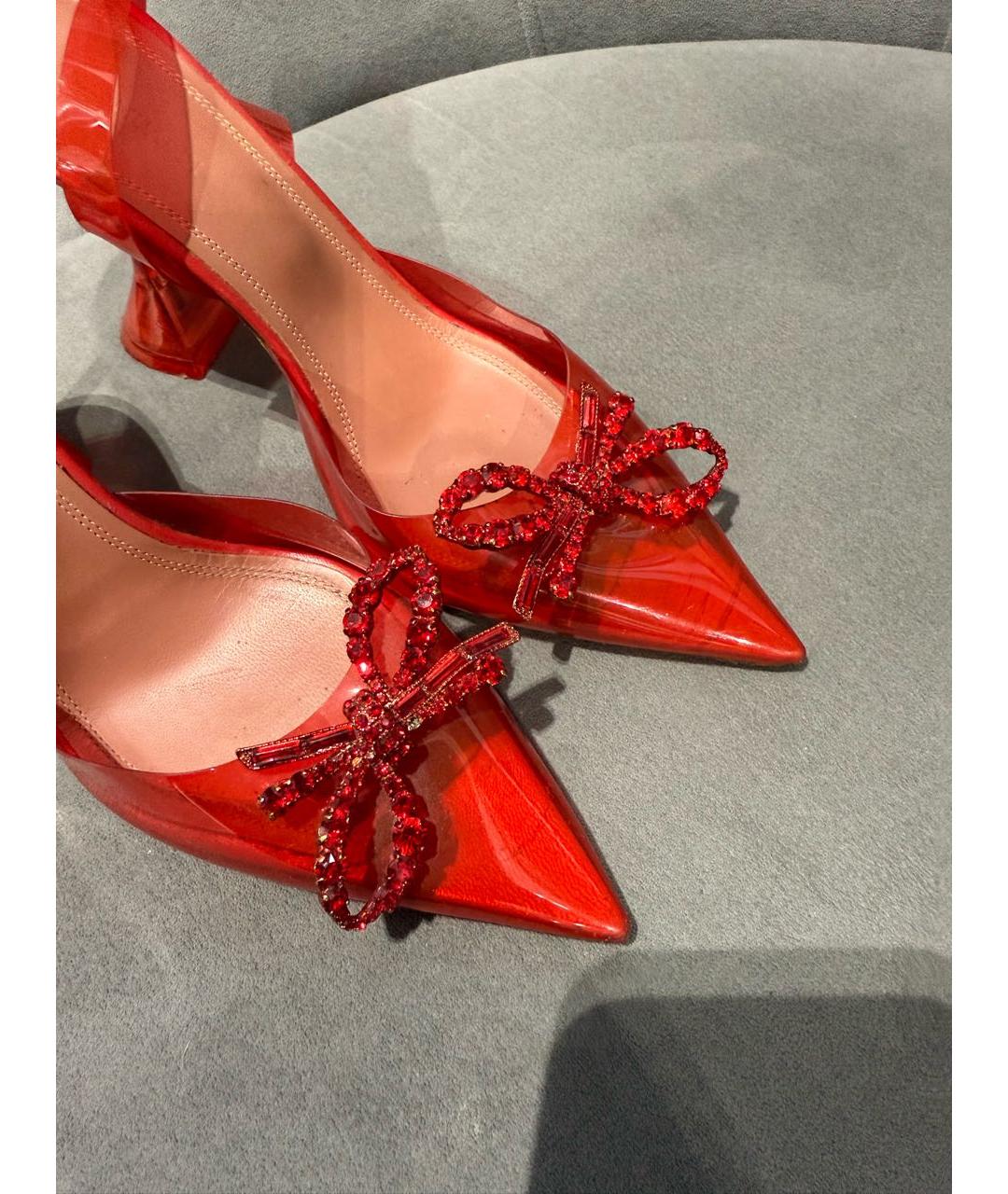 Amina Muaddi Красные босоножки, фото 6