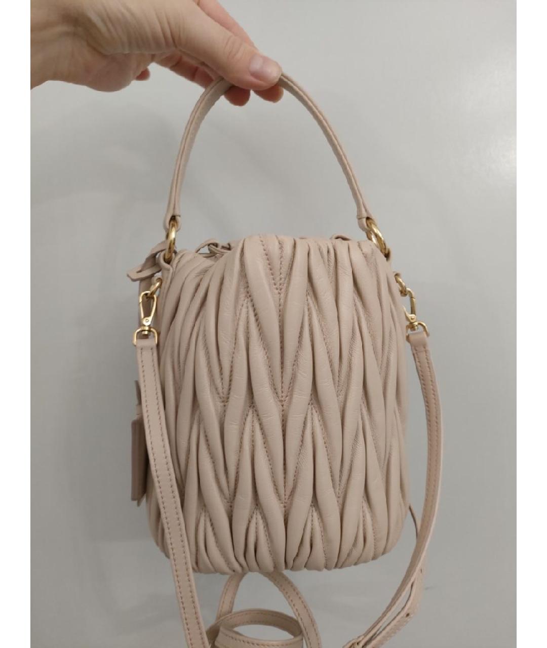 MIU MIU Розовая кожаная сумка через плечо, фото 3