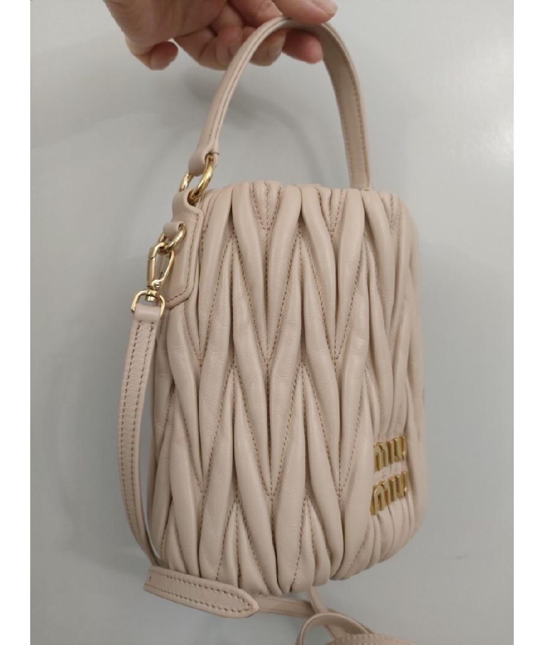 MIU MIU Розовая кожаная сумка через плечо, фото 2