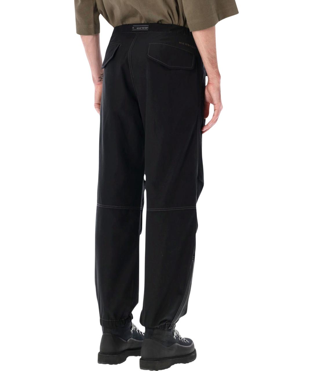 AND WANDER Черные полиэстеровые повседневные брюки, фото 2