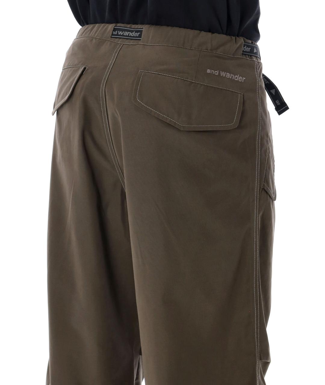 AND WANDER Хаки полиэстеровые повседневные брюки, фото 3