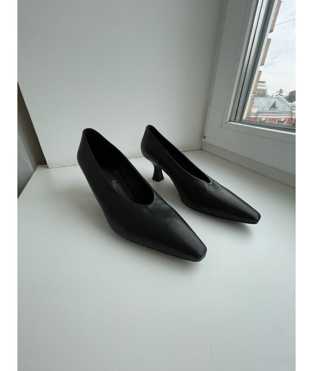 VIC MATIE Черные кожаные туфли, фото 2