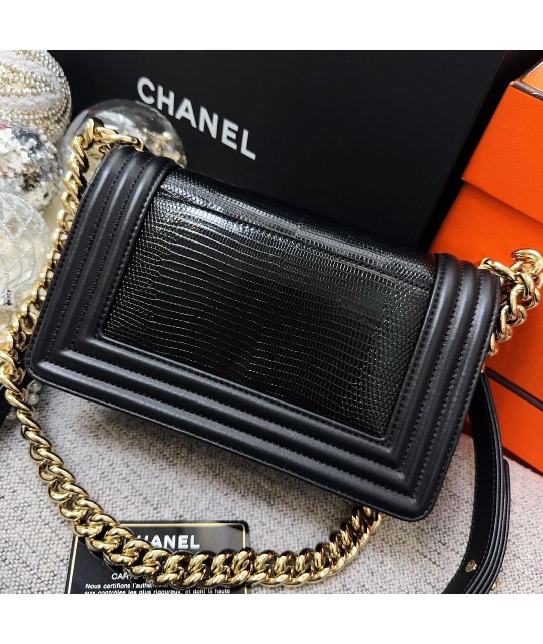 CHANEL Черная кожаная сумка через плечо, фото 3