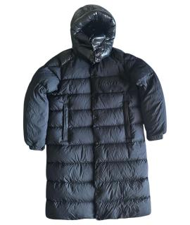 MONCLER Пуховик