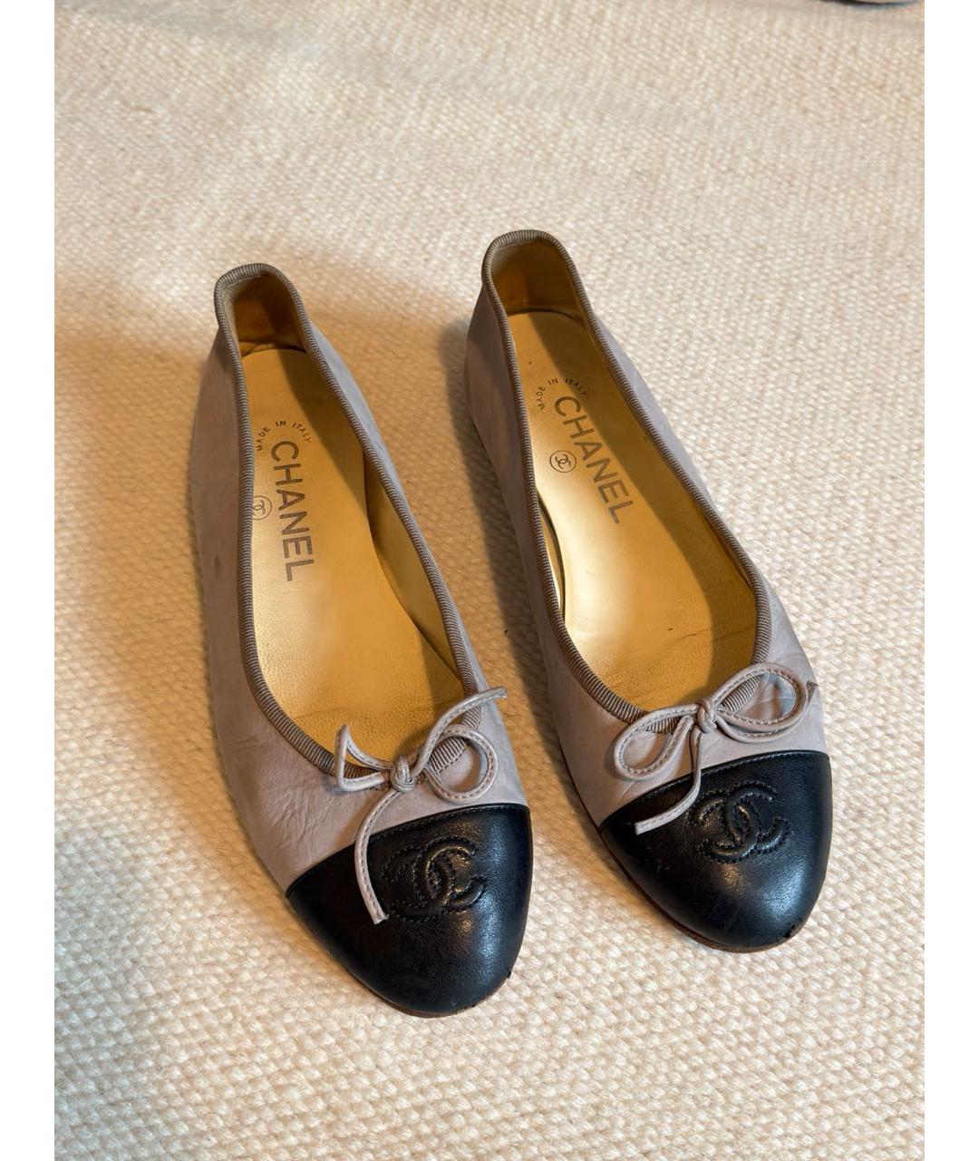 CHANEL Серые кожаные балетки, фото 2