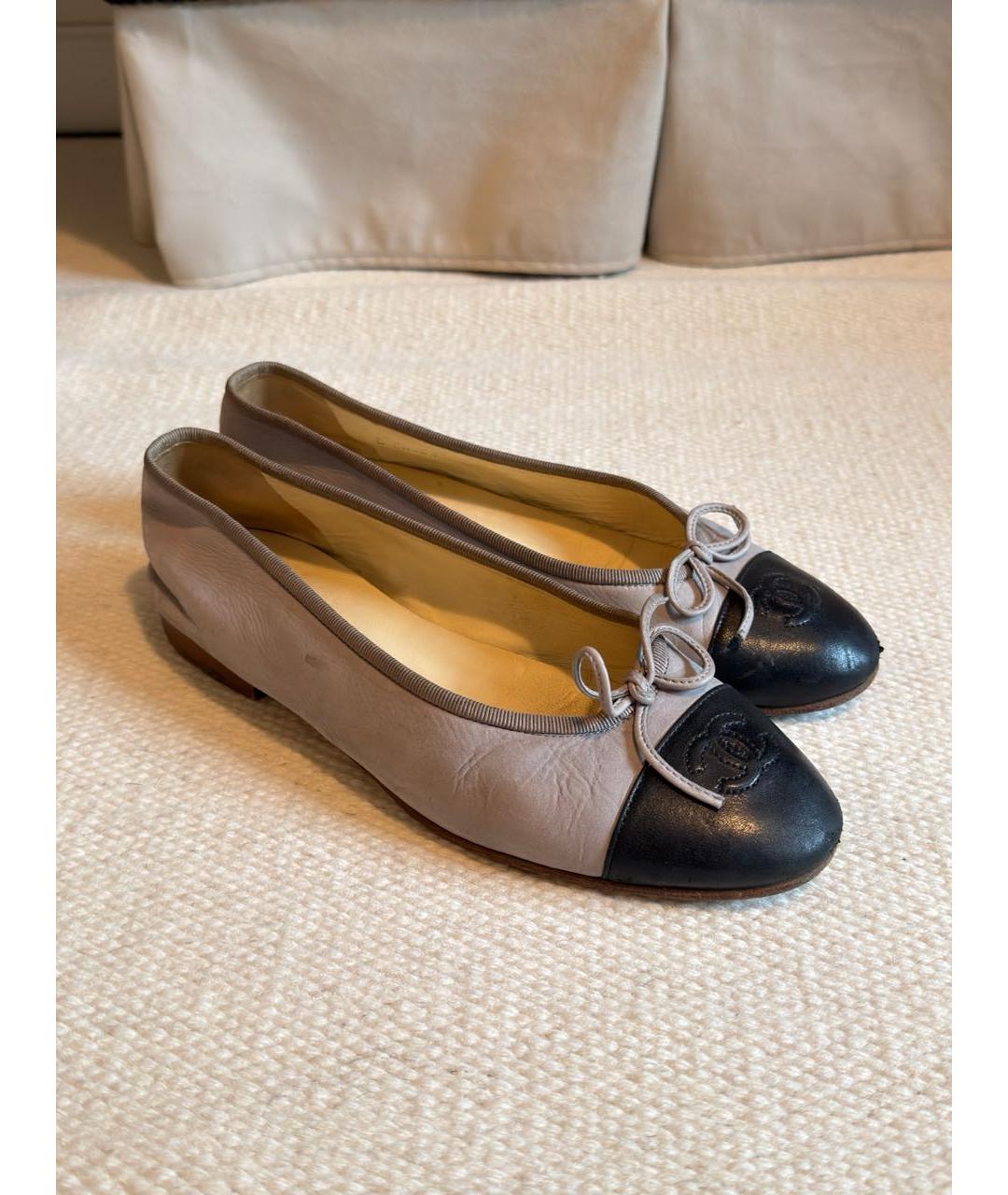 CHANEL Серые кожаные балетки, фото 6