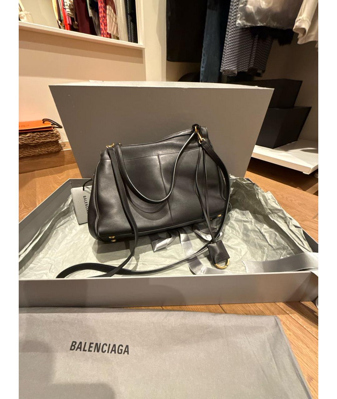 BALENCIAGA Черная кожаная сумка через плечо, фото 3