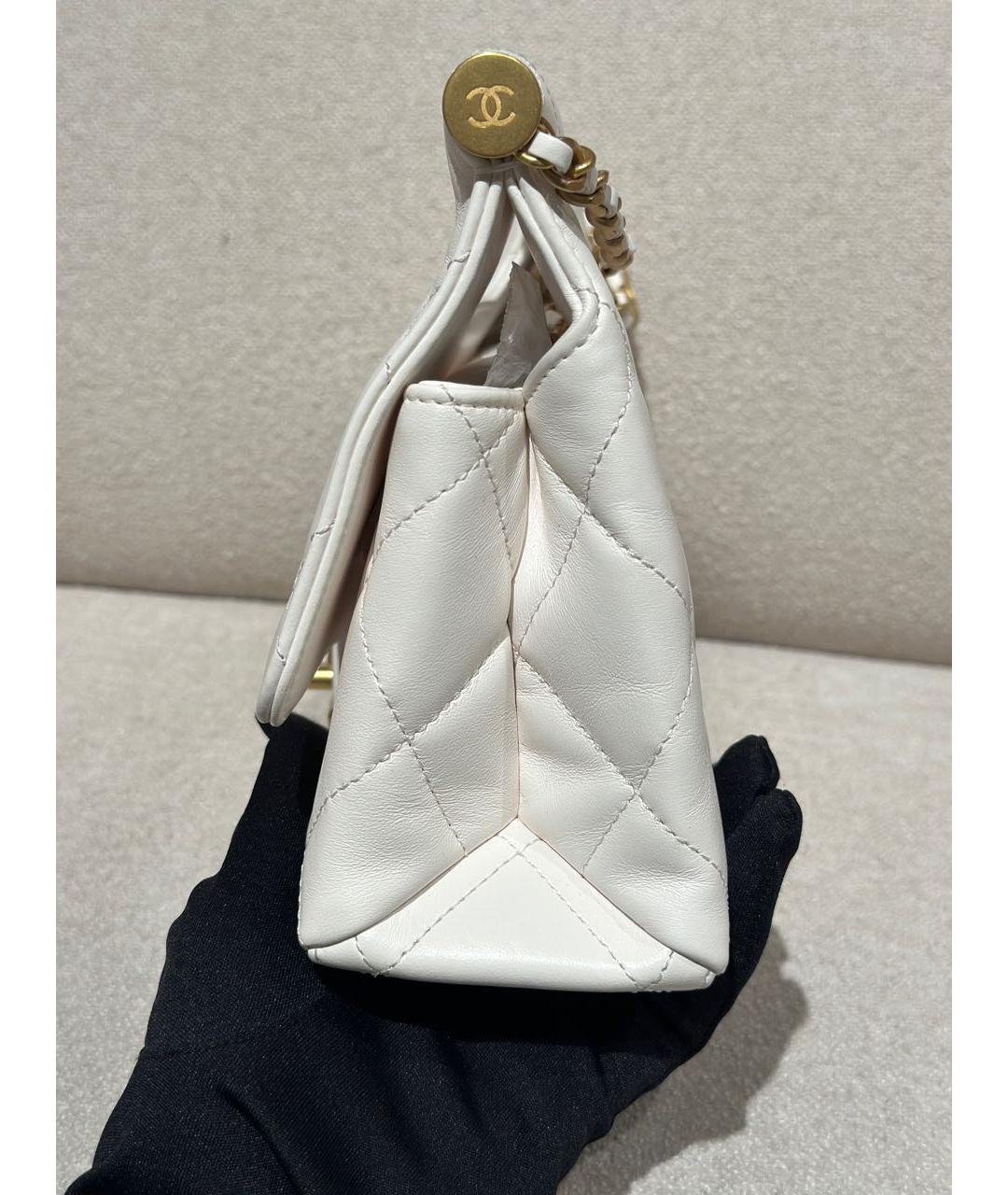 CHANEL Белая кожаная сумка с короткими ручками, фото 4