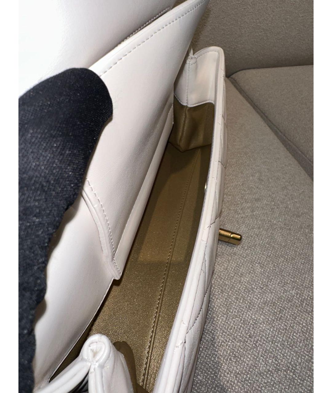 CHANEL Белая кожаная сумка с короткими ручками, фото 8