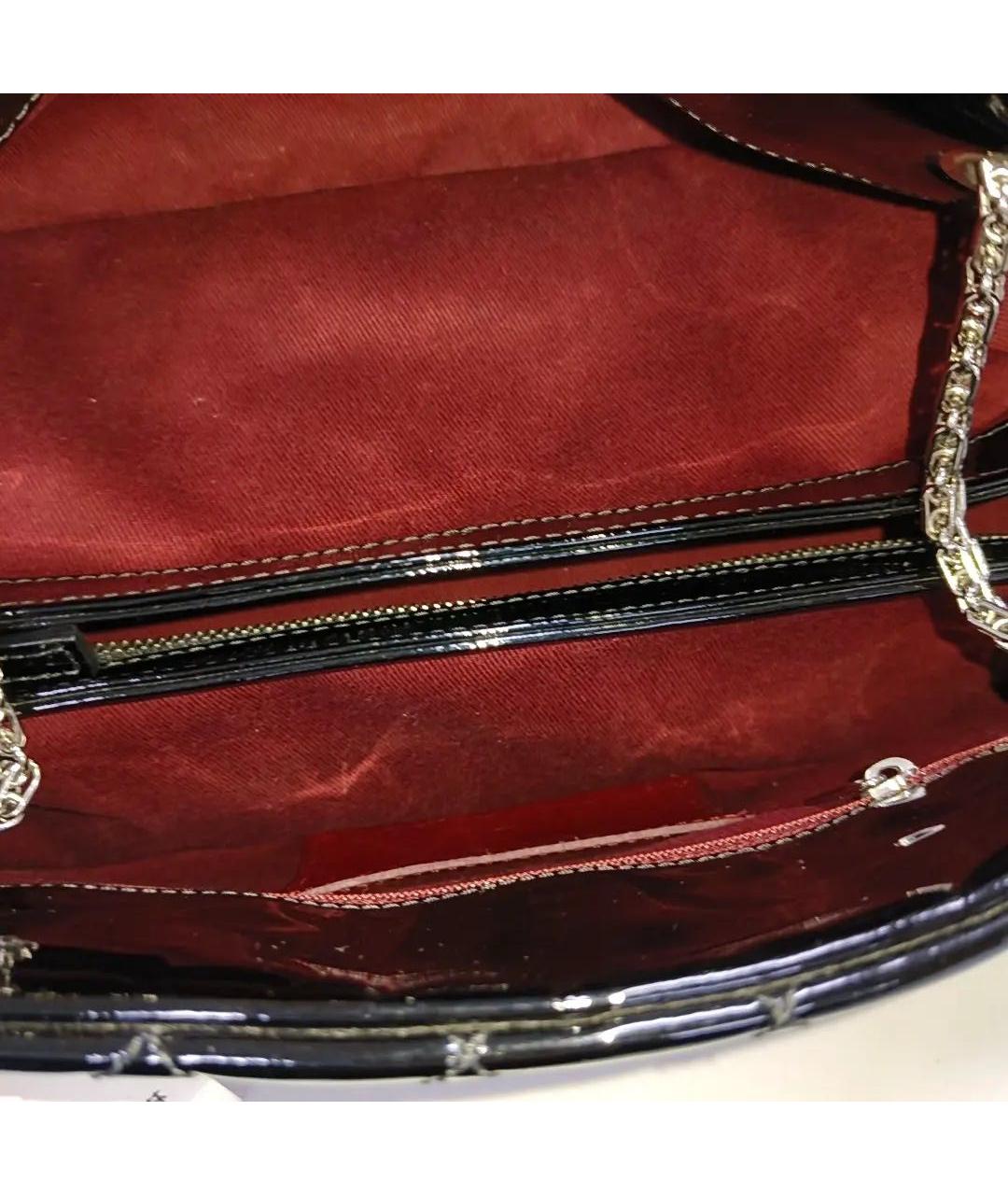 CHANEL Черная сумка через плечо из лакированной кожи, фото 6