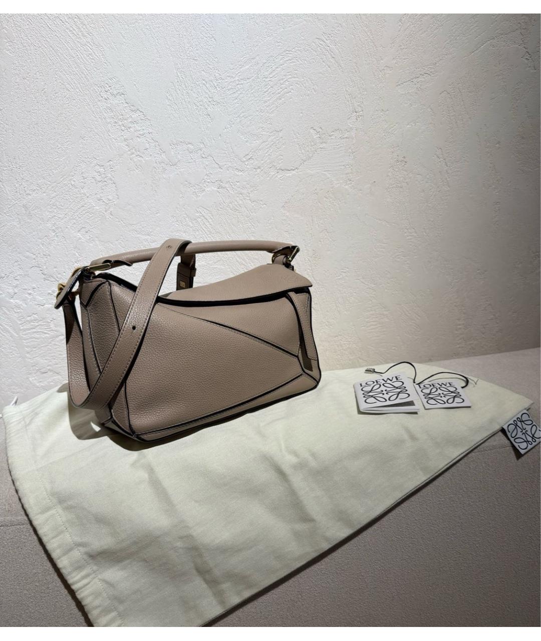 LOEWE Бежевая кожаная сумка с короткими ручками, фото 2