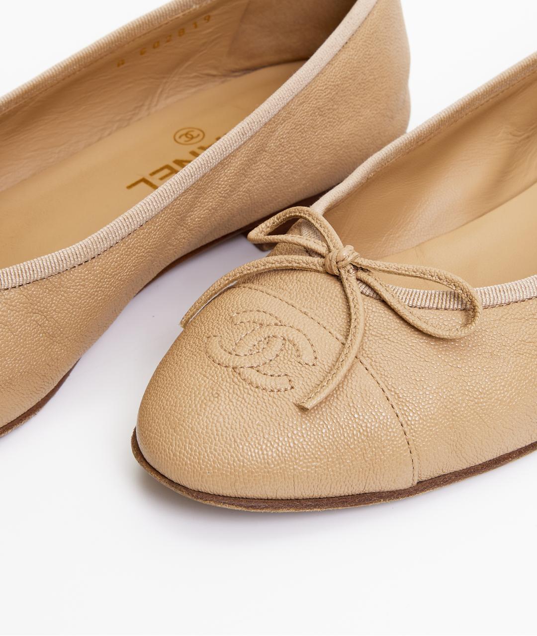 CHANEL Бежевые кожаные балетки, фото 5