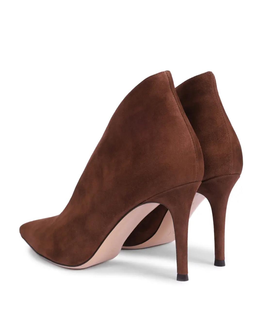 GIANVITO ROSSI Коричневые замшевые ботильоны, фото 4