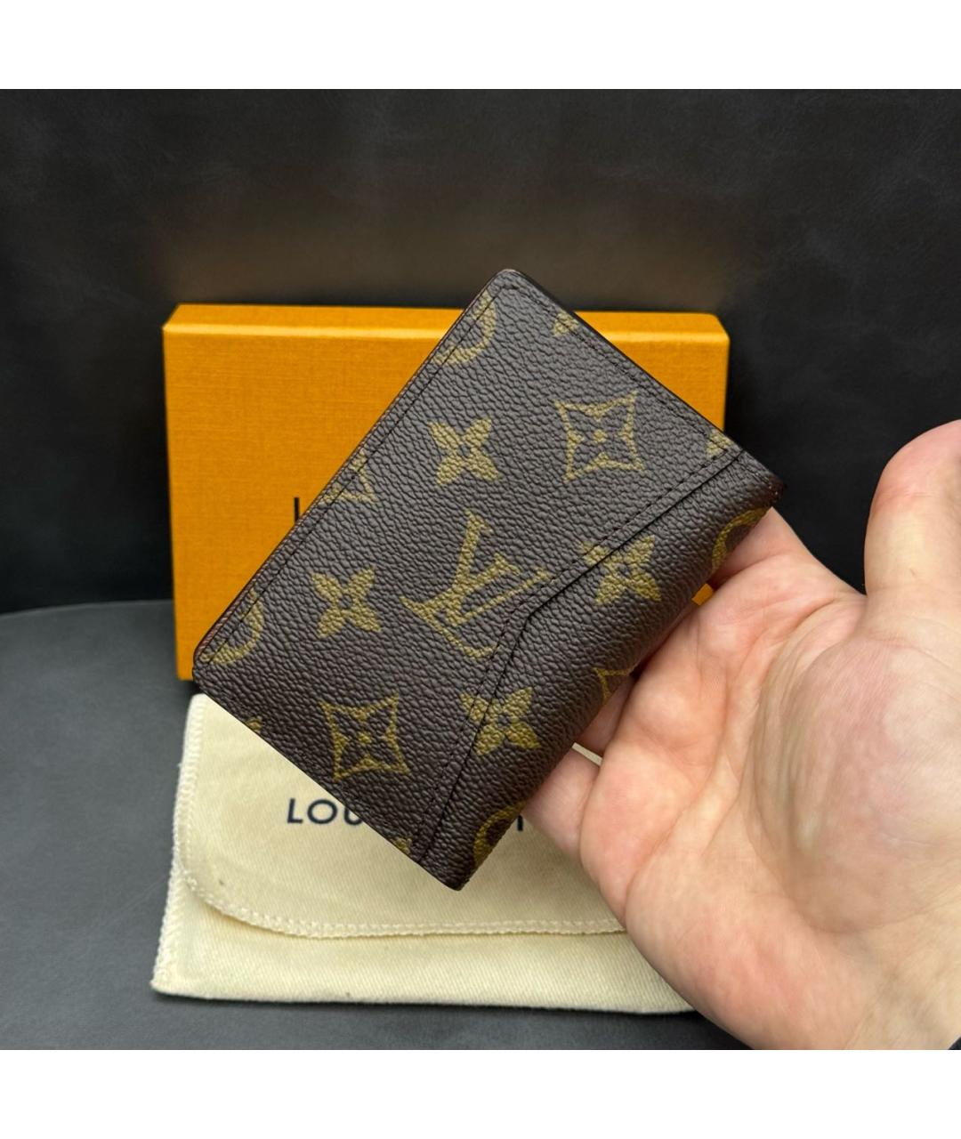 LOUIS VUITTON Коричневый кардхолдер, фото 3
