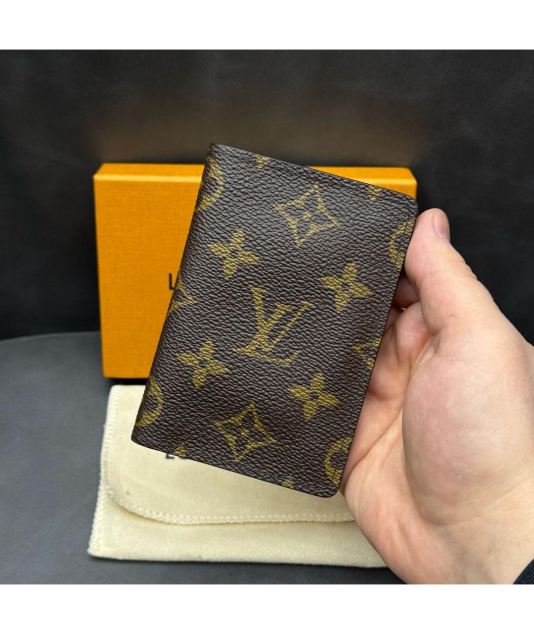 LOUIS VUITTON Коричневый кардхолдер, фото 2