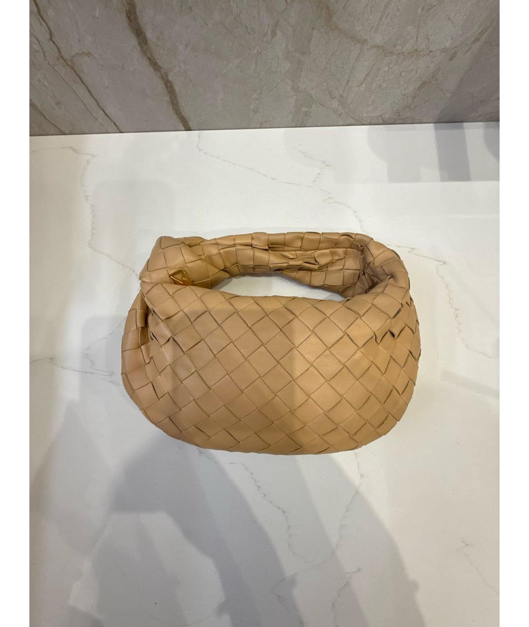 BOTTEGA VENETA Бежевая кожаная сумка с короткими ручками, фото 3