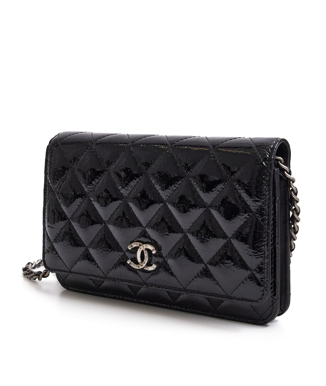 CHANEL Черная сумка через плечо из лакированной кожи, фото 2