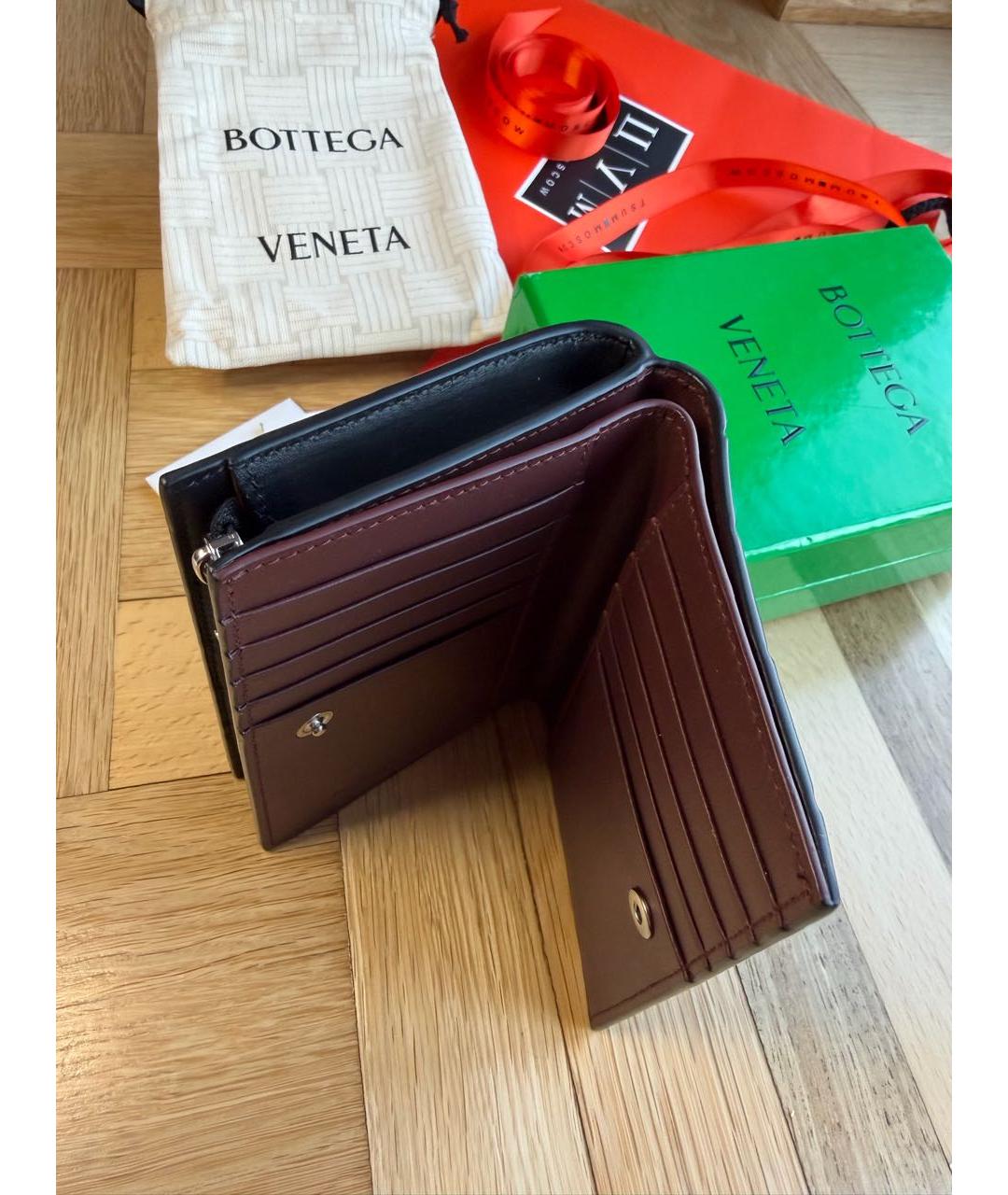 BOTTEGA VENETA Черный кожаный кошелек, фото 7