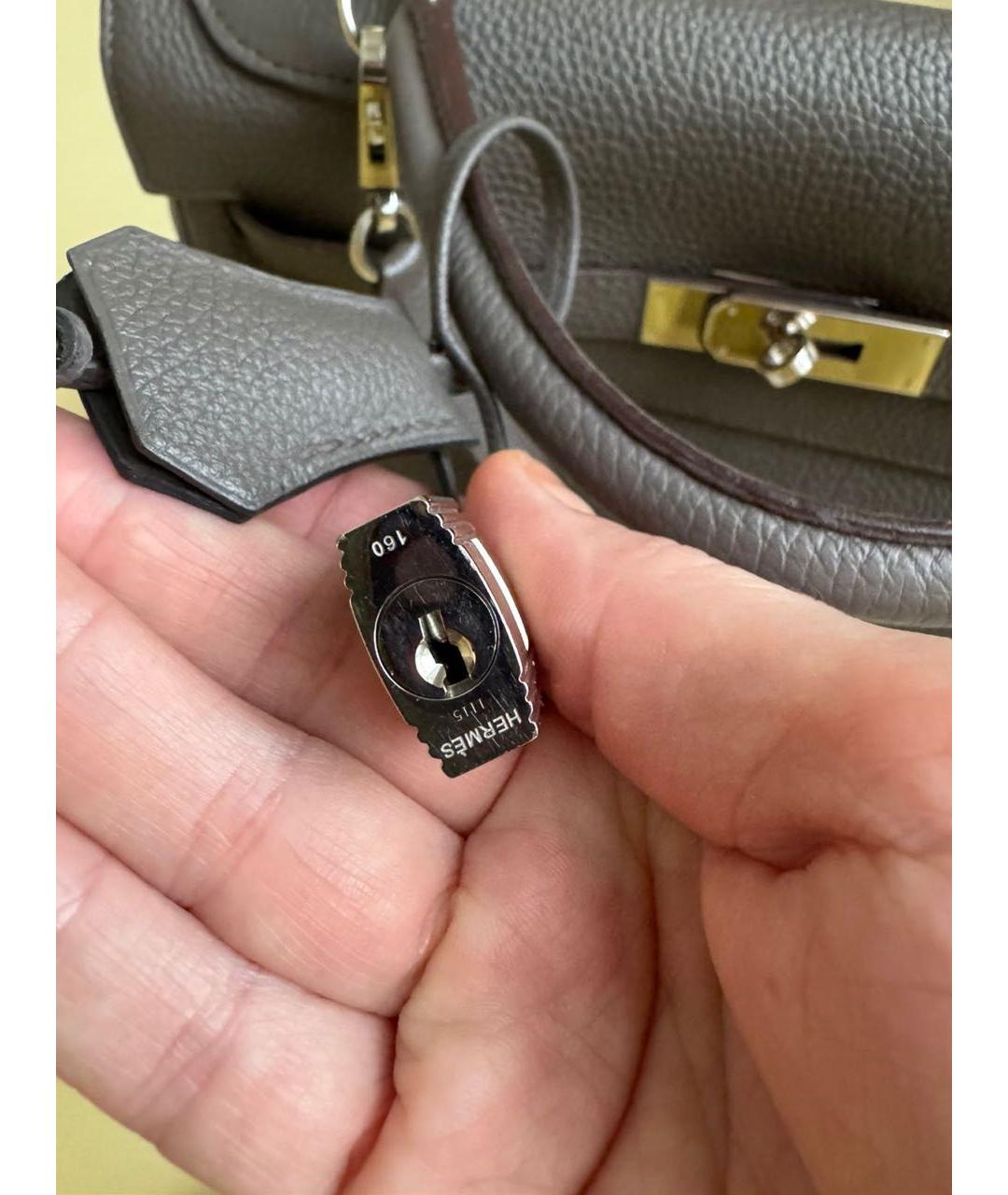 HERMES Бежевая кожаная сумка с короткими ручками, фото 3