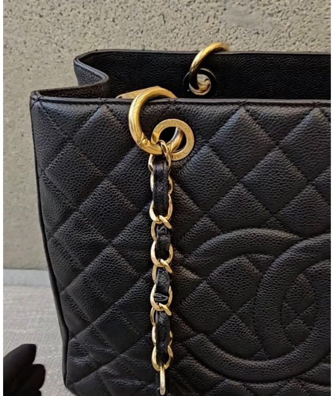 CHANEL Черная кожаная сумка тоут, фото 3