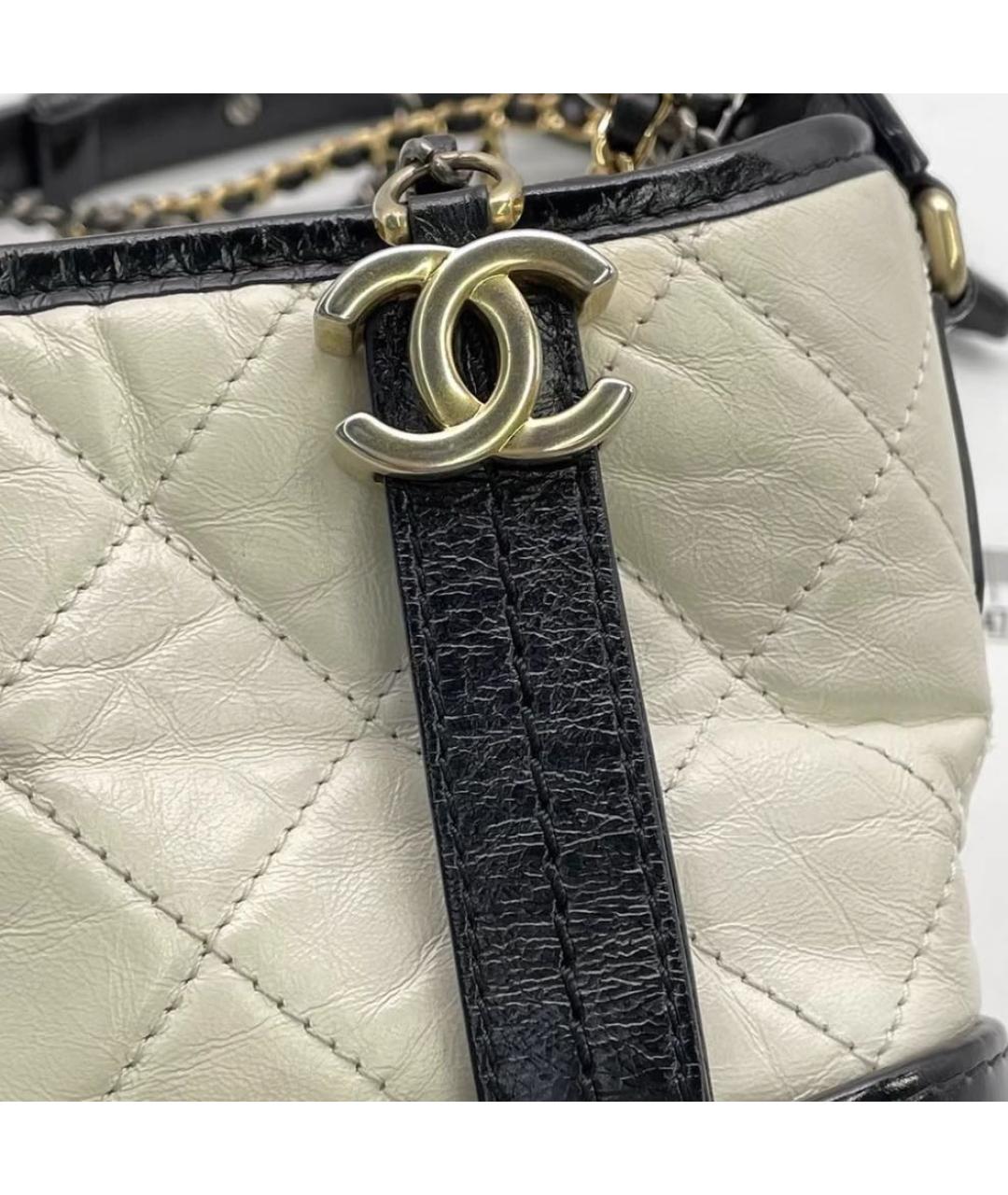 CHANEL Белая кожаная сумка через плечо, фото 3