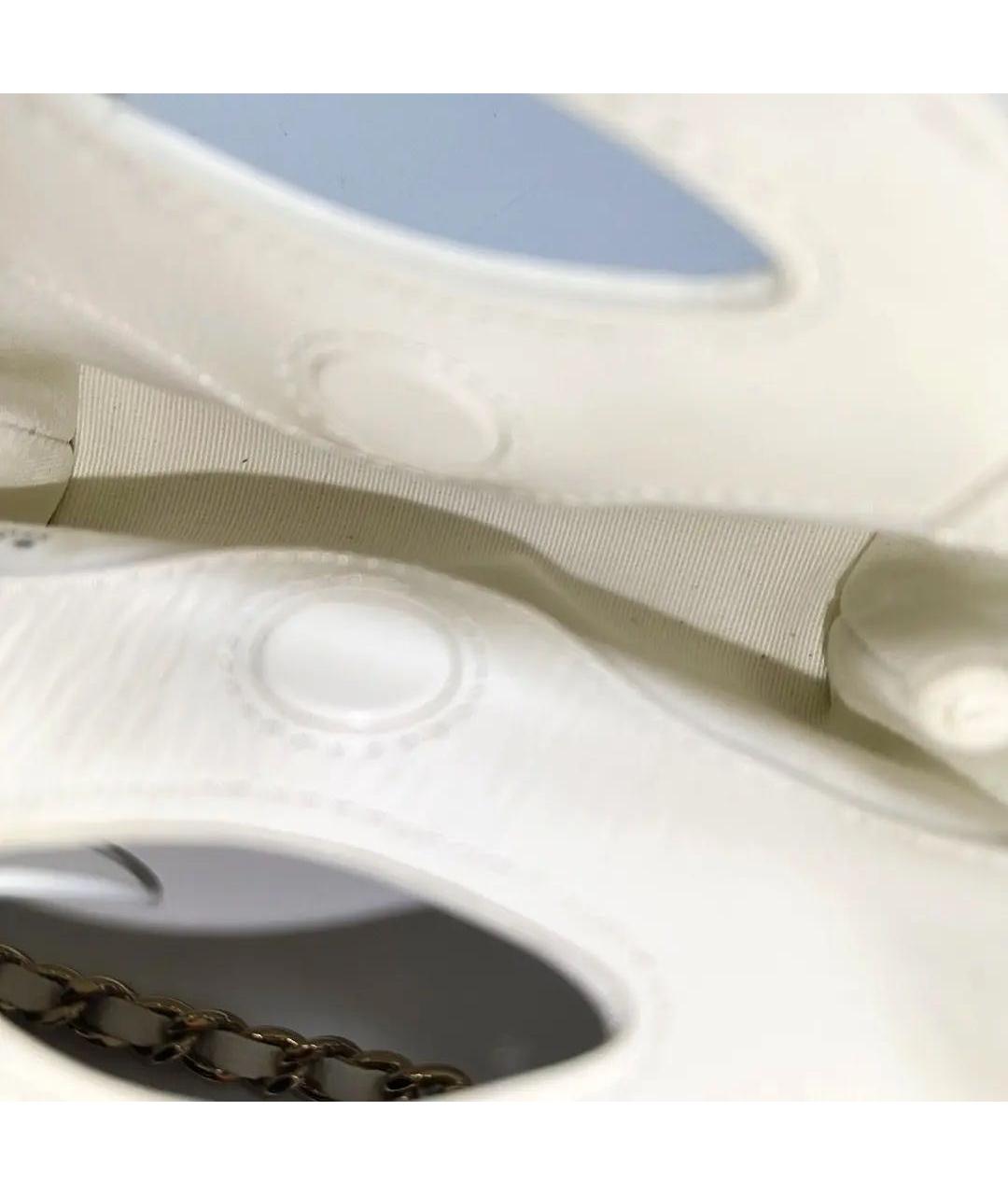 CHANEL Белая кожаная сумка тоут, фото 6