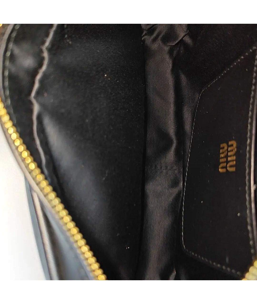 MIU MIU Черная кожаная сумка с короткими ручками, фото 6