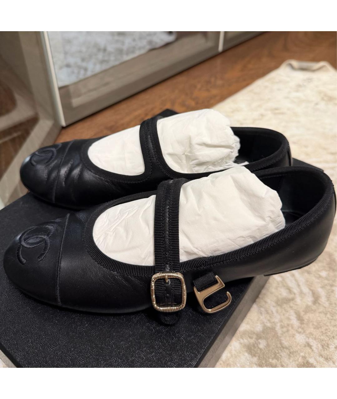 CHANEL Черные кожаные балетки, фото 6