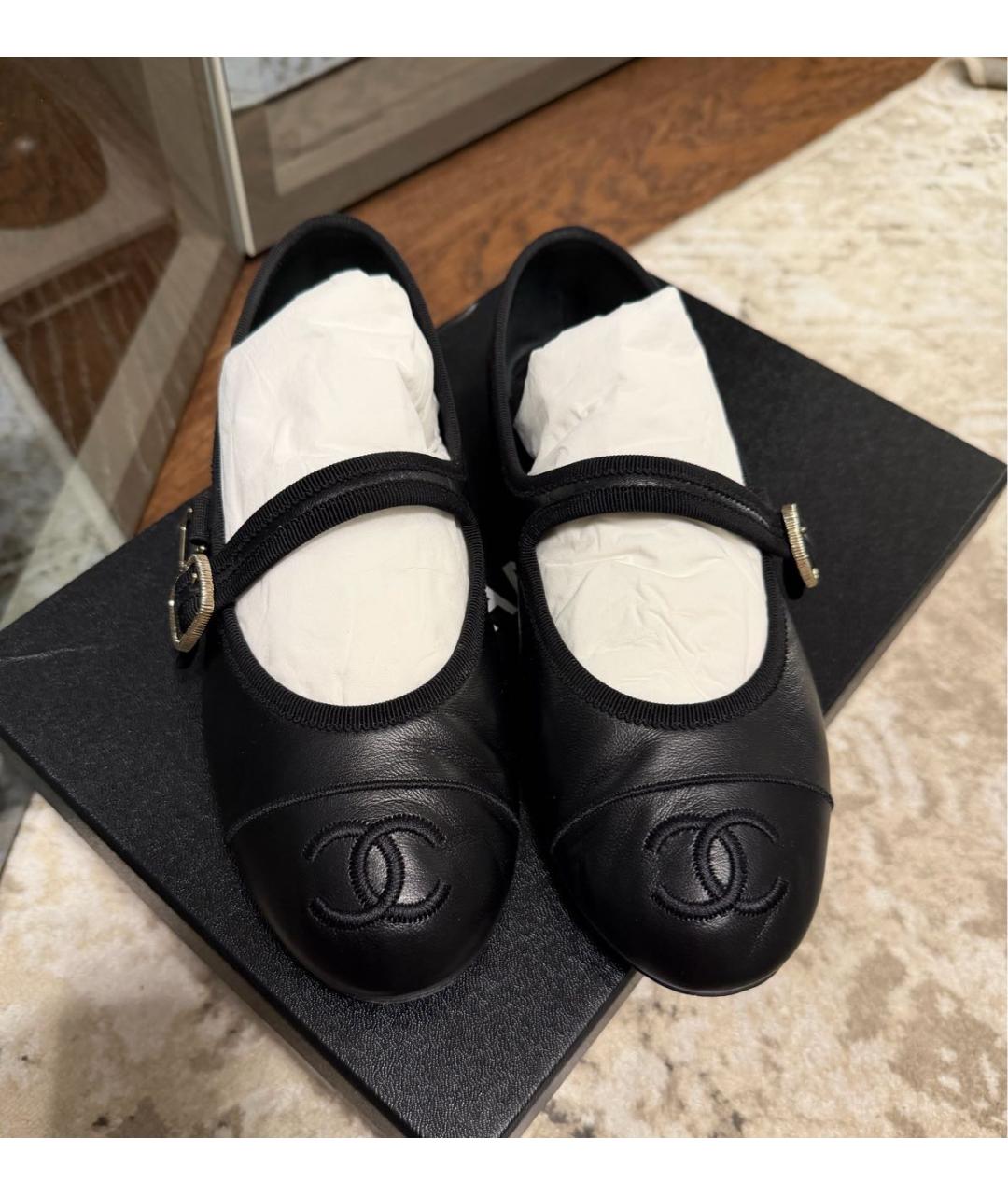 CHANEL Черные кожаные балетки, фото 3