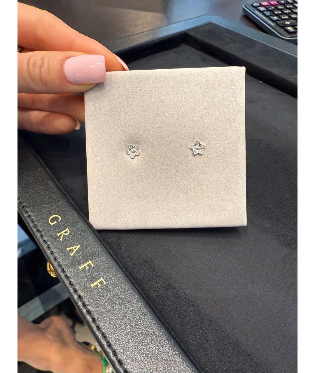 GRAFF Белые серьги из белого золота, фото 3