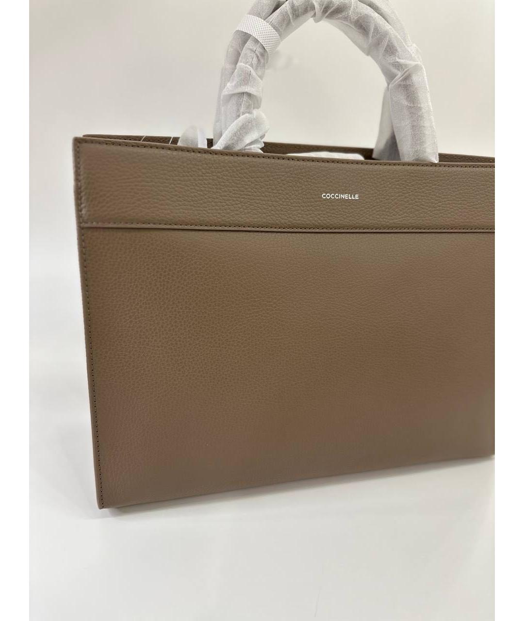 COCCINELLE Бежевая кожаная сумка с короткими ручками, фото 3
