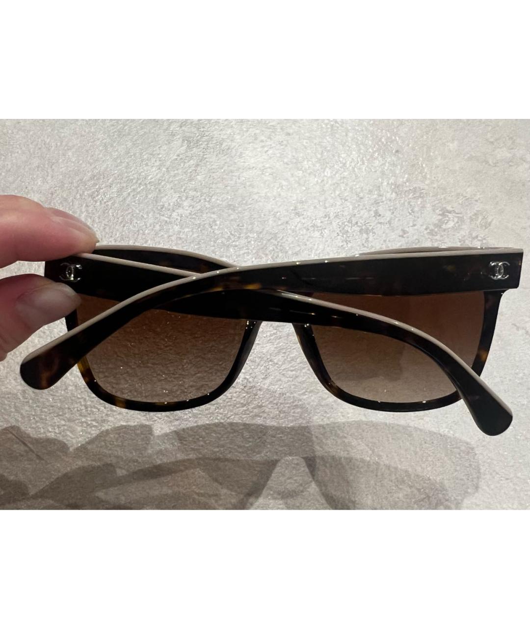 CHANEL Коричневые пластиковые солнцезащитные очки, фото 5