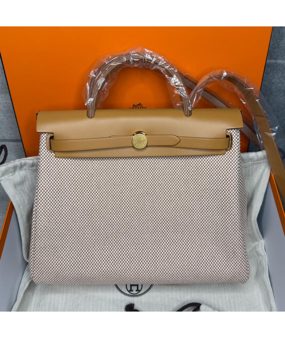 HERMES Бежевая тканевая сумка через плечо, фото 2