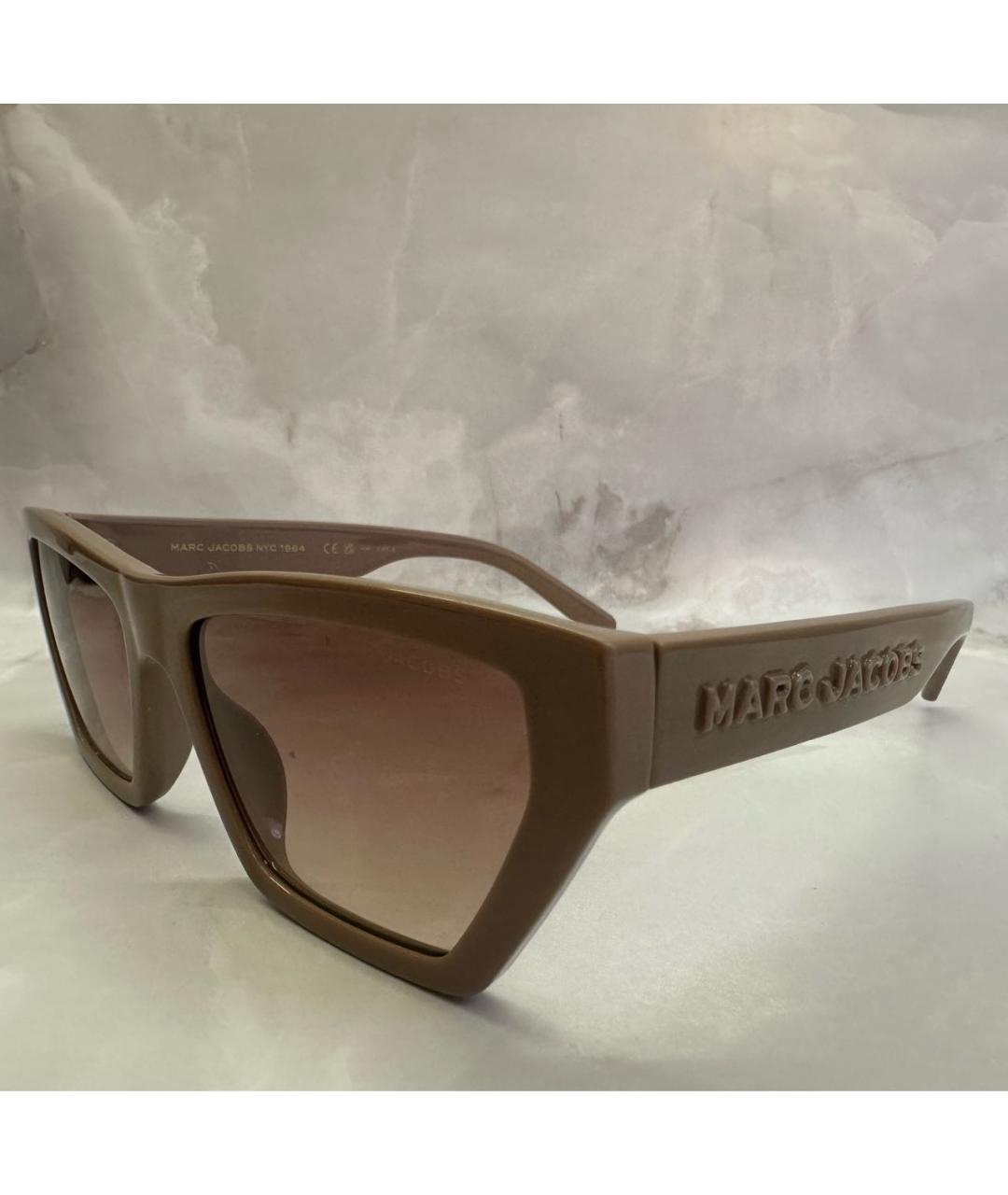 MARC JACOBS Бежевые пластиковые солнцезащитные очки, фото 2