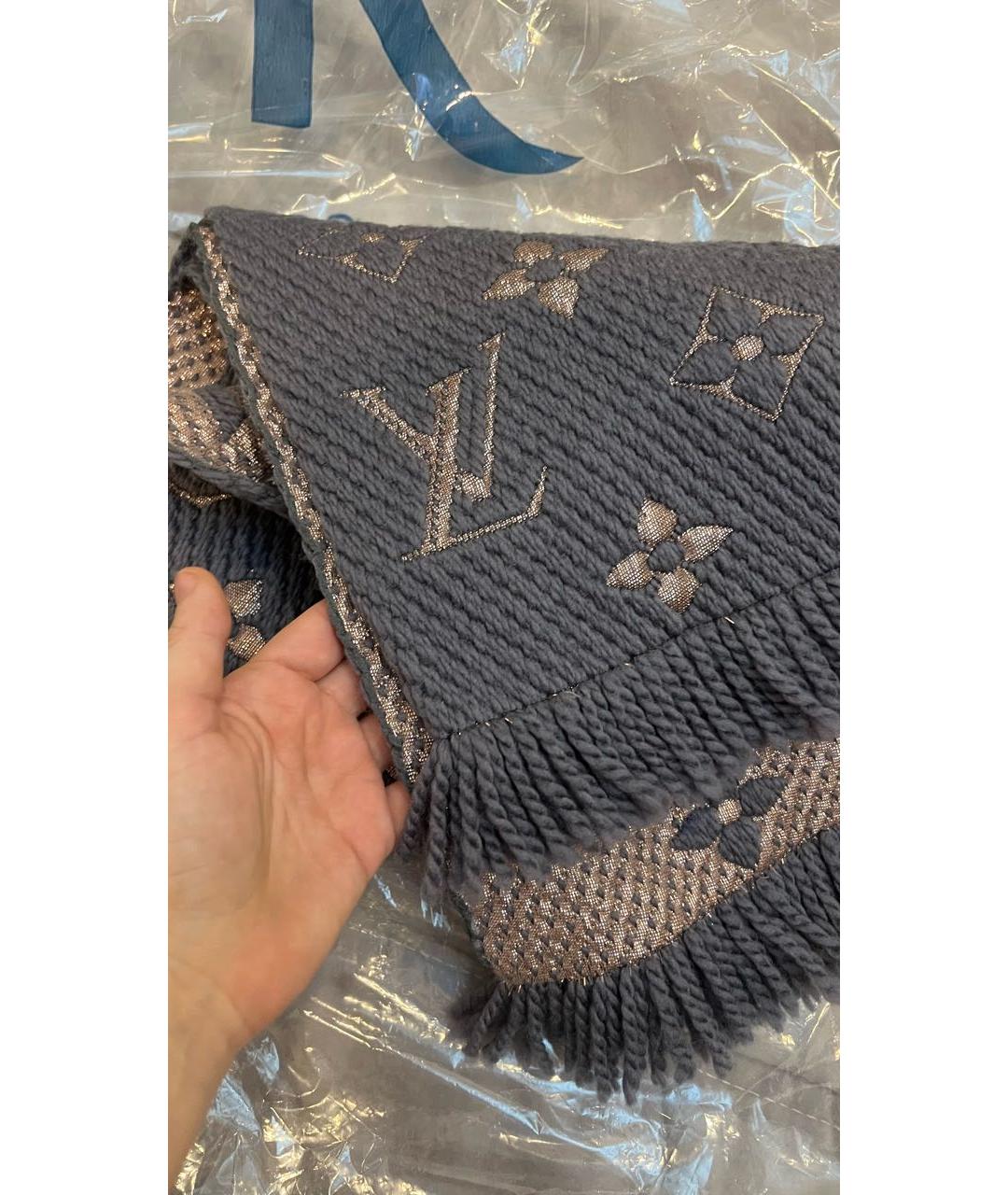 LOUIS VUITTON Серый шерстяной шарф, фото 2
