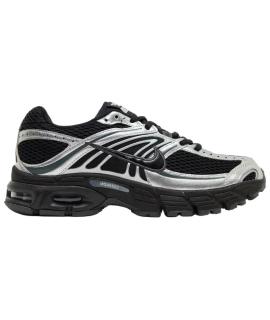 NIKE Кроссовки