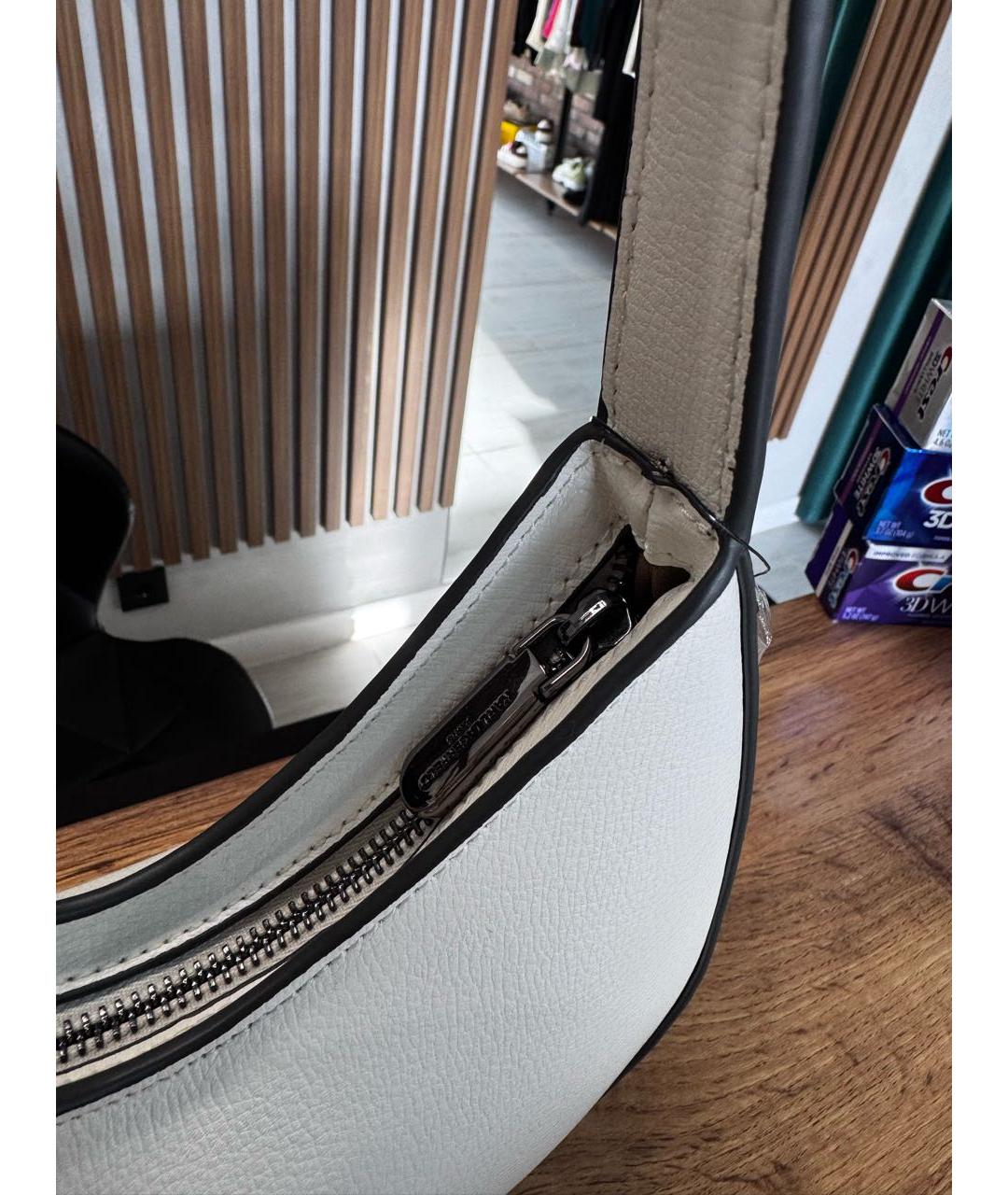 KARL LAGERFELD Белая кожаная сумка с короткими ручками, фото 4