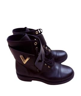 LOUIS VUITTON Ботинки