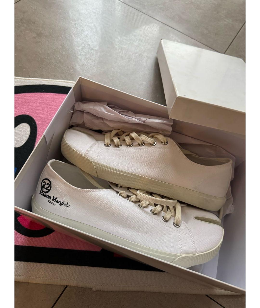 MAISON MARGIELA Белые текстильные низкие кроссовки / кеды, фото 2