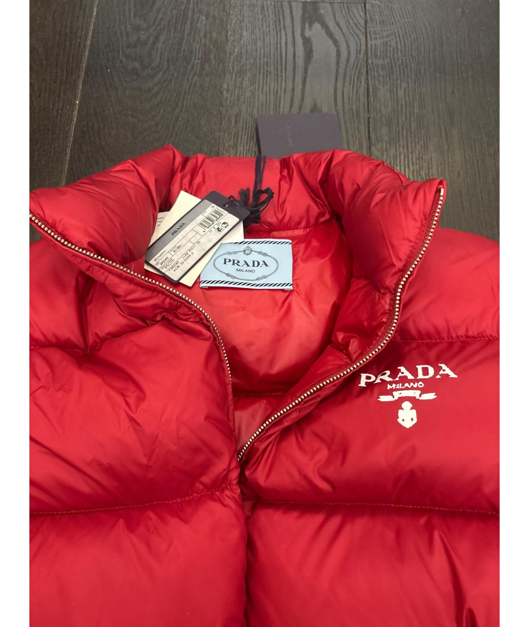 PRADA Красный полиэстеровый пуховик, фото 3