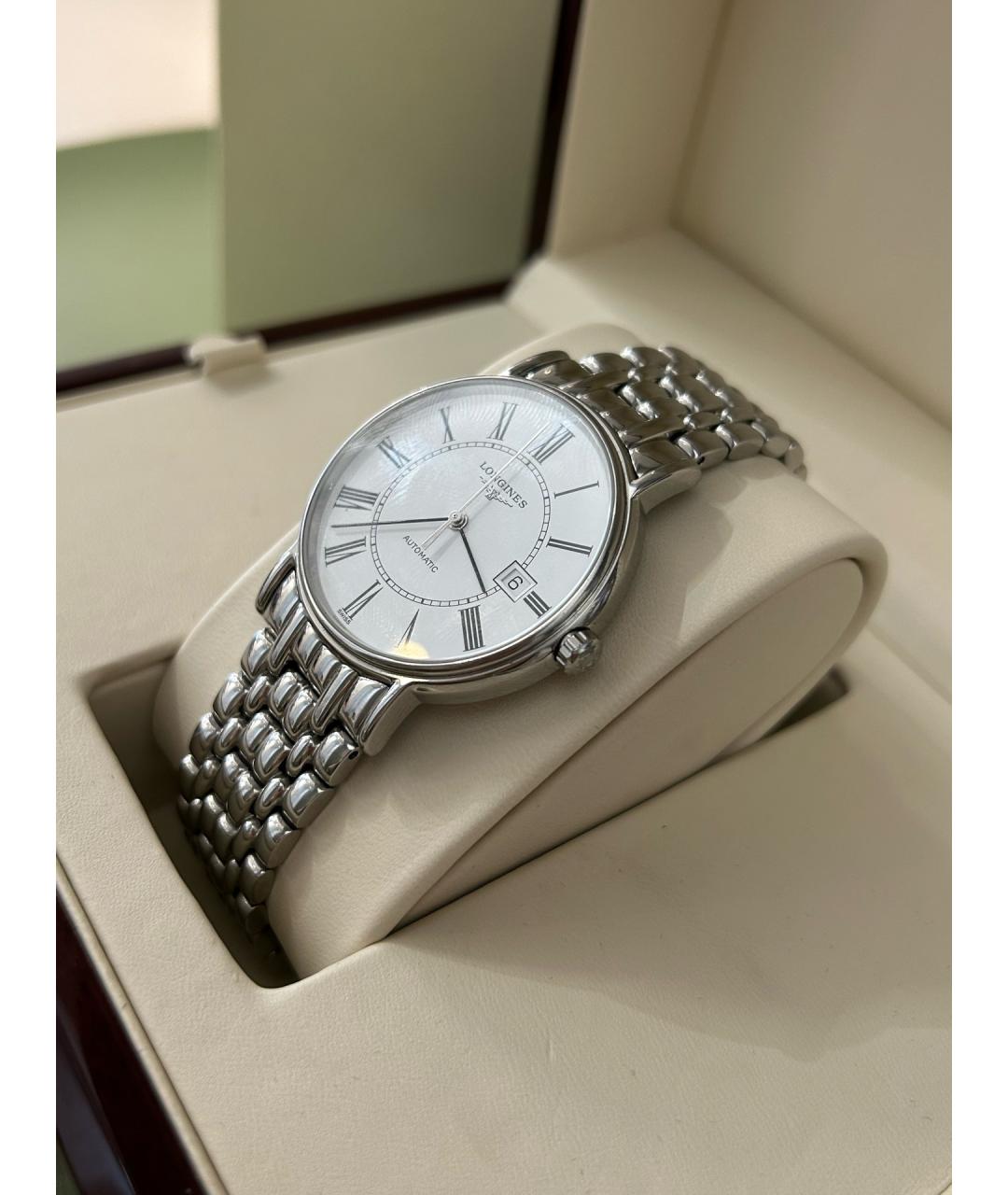 LONGINES Белые металлические часы, фото 3