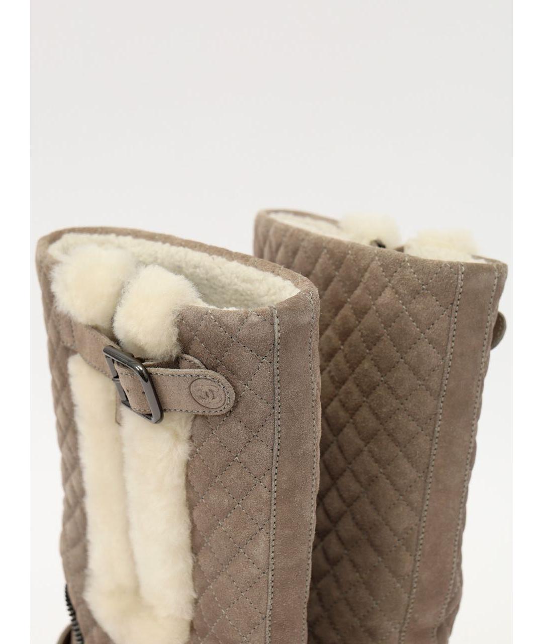 CHANEL Серые замшевые сапоги, фото 8
