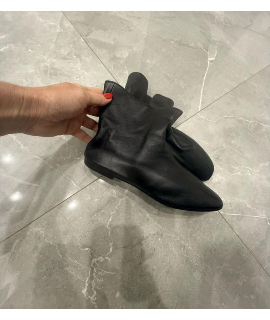 THE ROW Черные кожаные ботинки, фото 4
